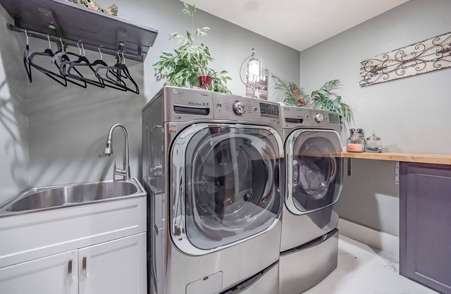 The Grayson Extended Stays Family & Pet-Friendly