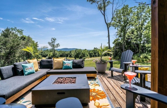 The Haven: Country Escape with Gorgeous Views