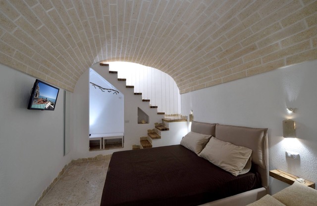 The house on Geko among the stars and the sea