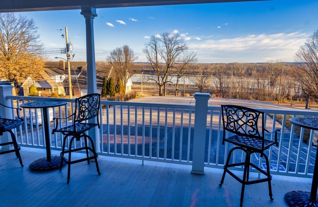 The Inn at Elijah McLeans