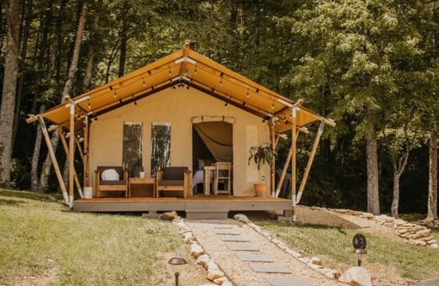The Jammer Unit 3 - Glamping Retro