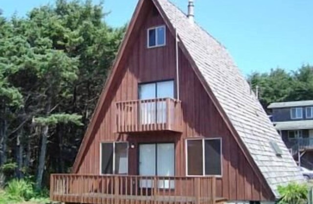 The Kite - Comfortable Yachats Home