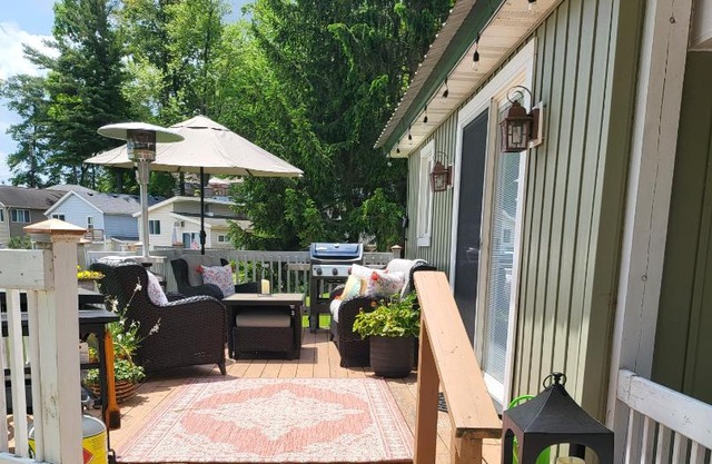 The Lakefront Cottage on Big Pine Island