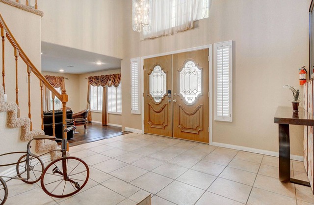 THE LAKES - ENTIRE 6 BDRM HOUSE LAS VEGAS/SUMMERLIN