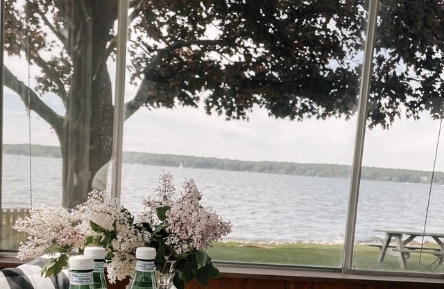 The Little Pearl on White Lake…a perfect get away!