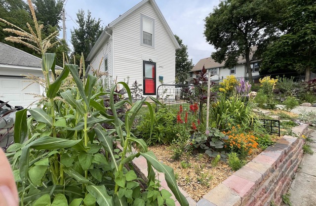 The Little Schoolhouse - Midtown, Omaha - Berkshire Hathaway