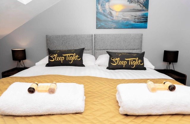 The Llangollen - Berwyn House | Central Wrexham