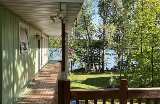 The Mint : Fall Fishing, Fireside Chats & Cozy Blankets