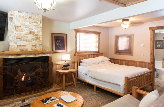 The Moose Lodge Summa