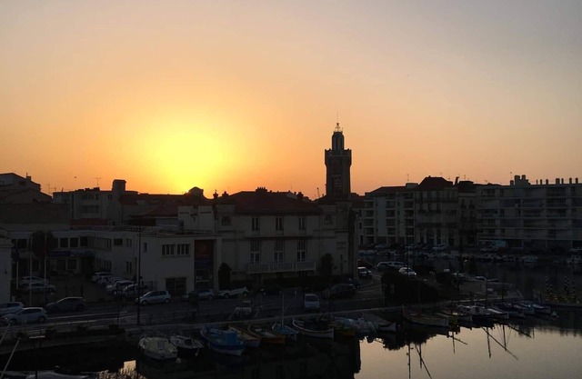 The mythical canals of Sete, exceptional view!