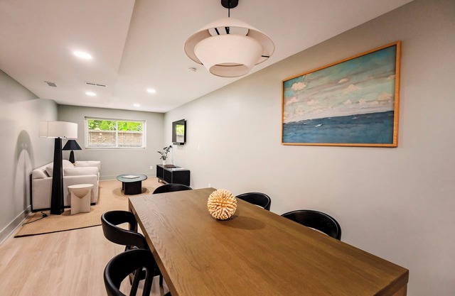 The Neighborhood Hotel - New Buffalo Garden Suite