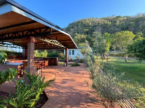 The O' Khao Yai Mountain View Pool & Sauna Villa