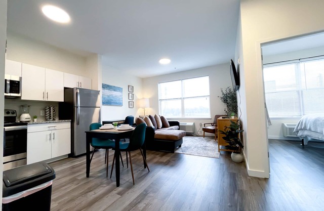 The Oasis on Main| 1 BR/1BA★Pet-Friendly
