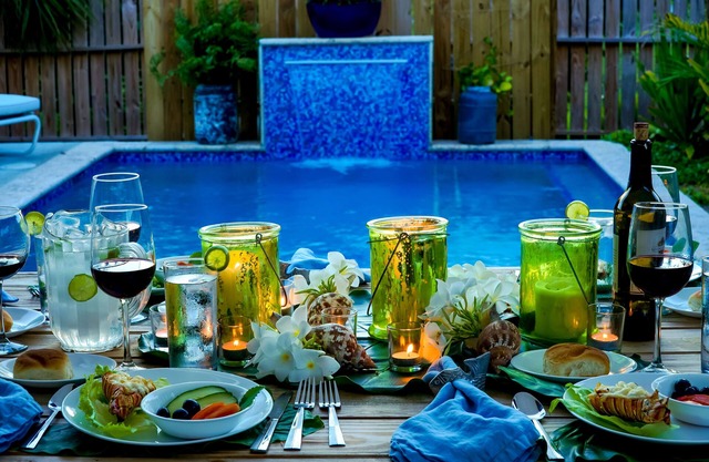 The ONLY house with POOL for rent in Spanish Wells! Five star service.