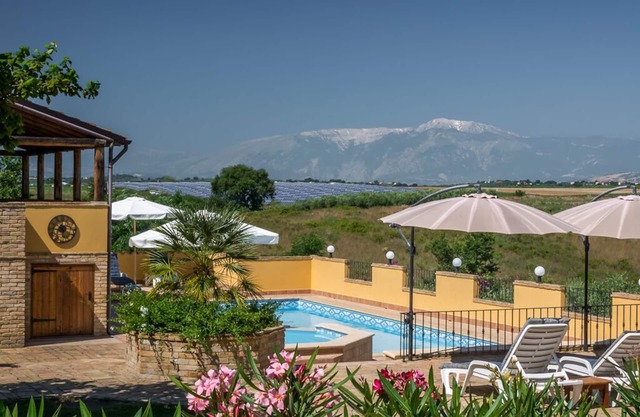 The perfectly situated Villa With Pool, 5 Minutes From The Sea