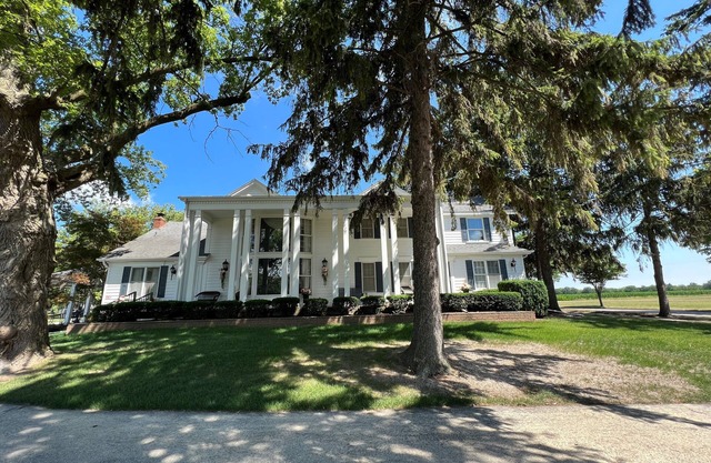 The ResidenZ at Bavarian Inn - Historic Estate located in downtown Frankenmuth