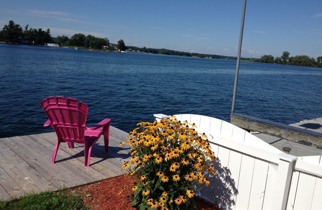 The River, A Dock, The View . The Only Thing Missing Is You!