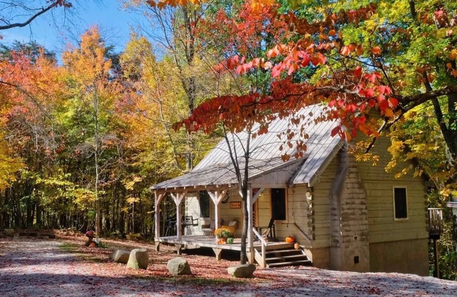The Roost cabin Hocking Hills (with WiFi)