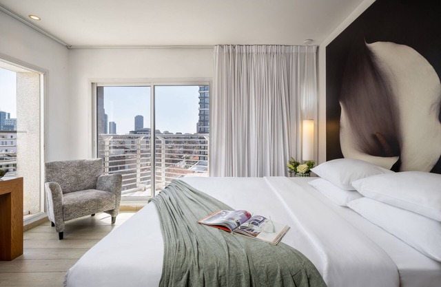 The Savoy Tel-Aviv, Sea Side
