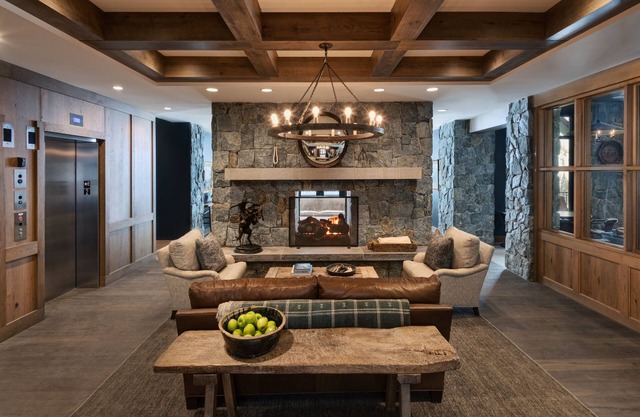 The Snowpine Lodge