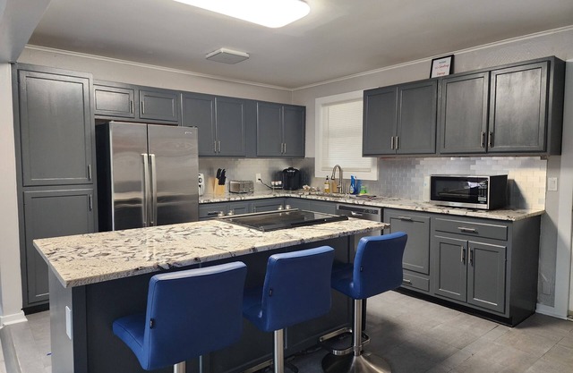 The Sound of Nashvillen3 bedroom close to BNA Airport