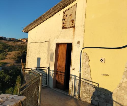THE SWALLOWS' NEST - Il nido delle rondini