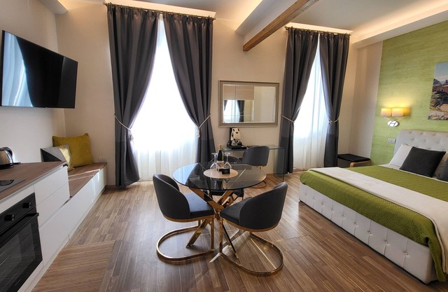The Two Griffins - Apartament No. 1