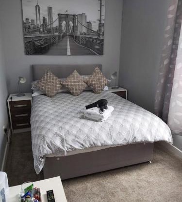 The Vale Apart Hotel
