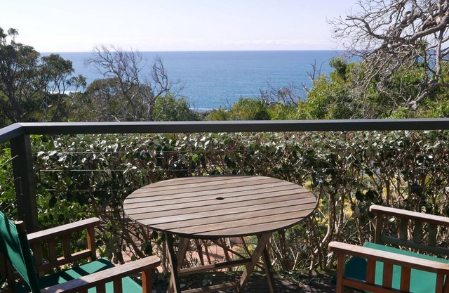 The View Tathra Beach, a private wilderness in a convenient location
