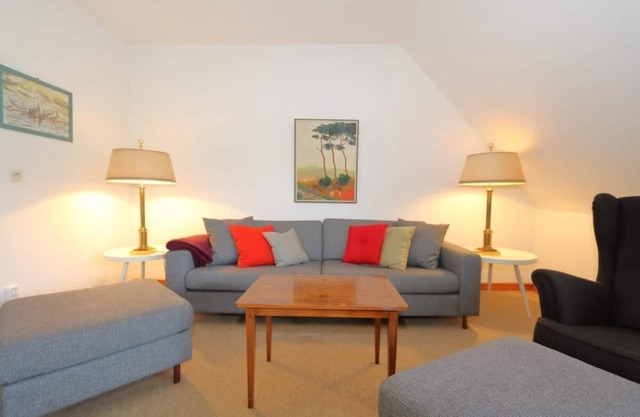 The Wattblick apartments are located in a small apartment complex with 4 thatched houses directly on the Braderuper Heide.