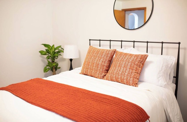 The West Quincy House: In Town with Sauna + Garage