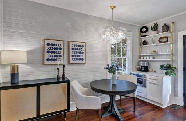 The Wren`s Nest | 1BR 2BA Guesthouse