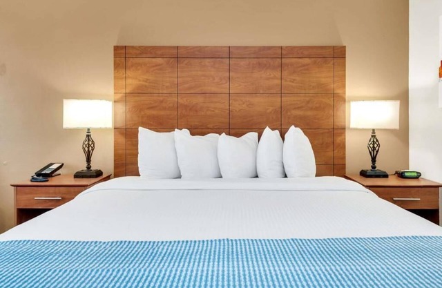 Theme Park Lover's Dream! Outdoor Pool + Free Parking | Near Orlando Theme Park