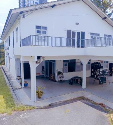 There's A Borneo Guesthouse