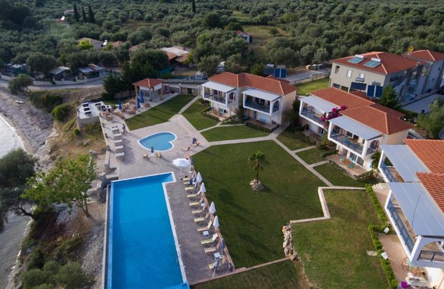 Thesmos Village