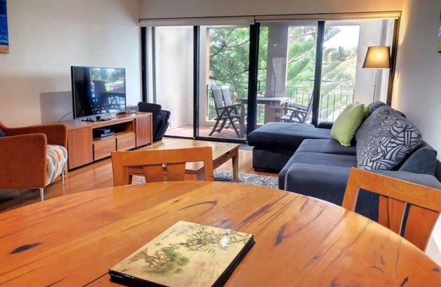 This apartment is a 2 bedroom(s), 1.5 bathrooms, located in Fremantle, WA.