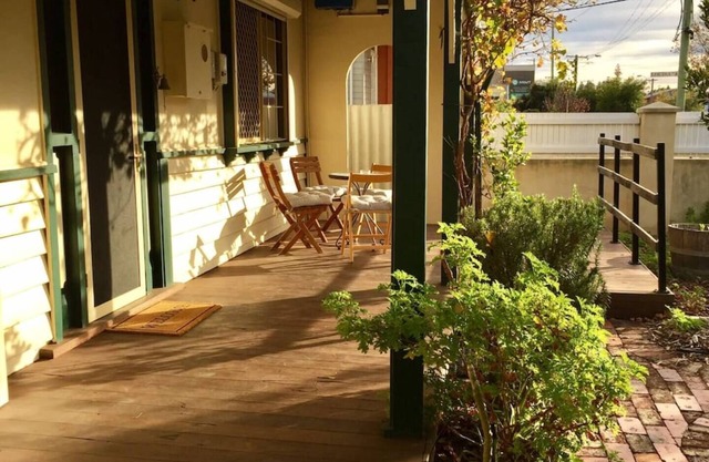 This house is a 2 bedroom(s), 1 bathrooms, located in South Fremantle, WA.