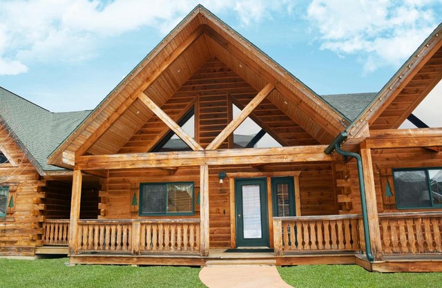 Three Bears Resort, Ascend Hotel Collection