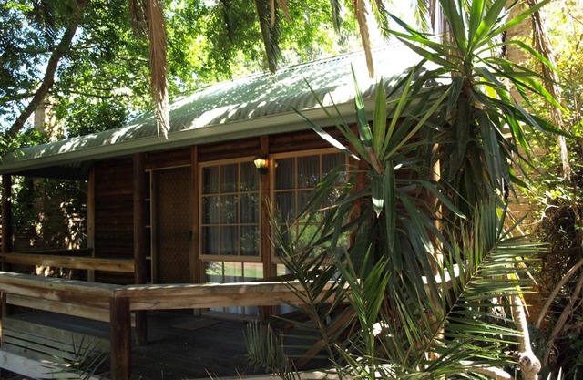 Ti-Tree Village