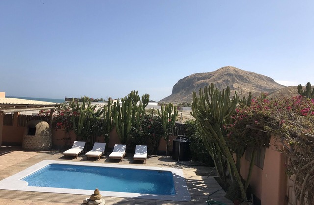 Tigh na Mar: Oceanfront Beach House with Swimming Pool & Spectacular Views
