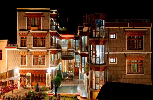 TIH Hotel Royal Palace