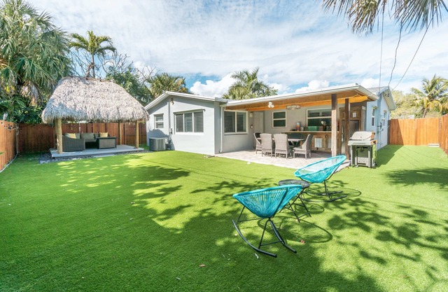 Tiki Hut | BBQ | Turfed, private yard & Updated Home
