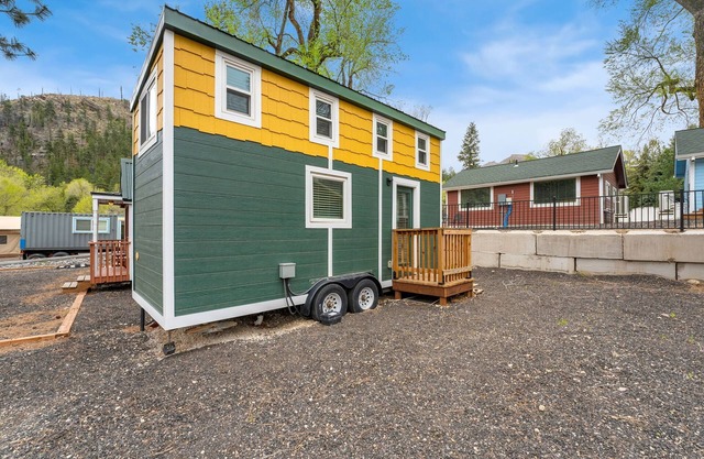 Tiny Home 9- Rawah Peak