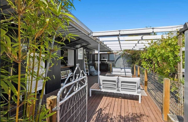 Tiny Home with short walk to the river