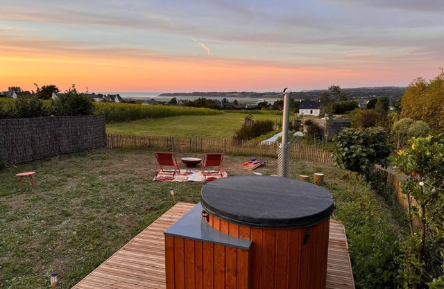 'Tiny House 'bada' with Sea View, Nordic Bath, Private Terrace and Wi-Fi