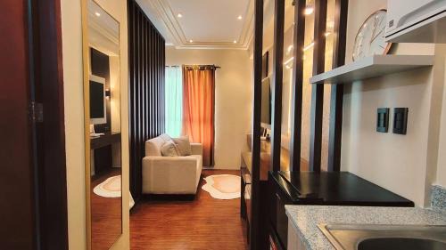 TJs Oasis at Mesavirre Garden Residences