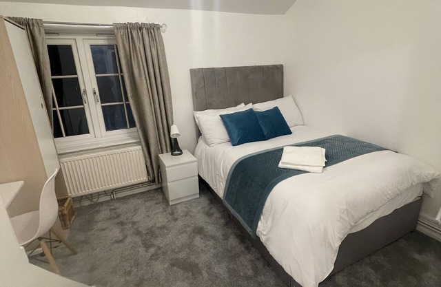 Tooting Lodge London - 2 bedroom house
