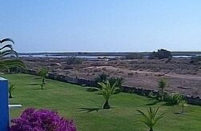 Top Floor, 2 Bedroom, 2 Bathroom Apt. - In front of the Lagoon - Golden Clube
