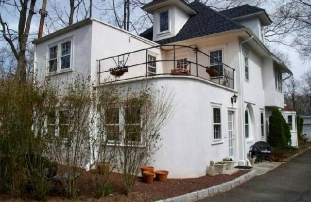Top-Floor Princeton Condo w/private balcony