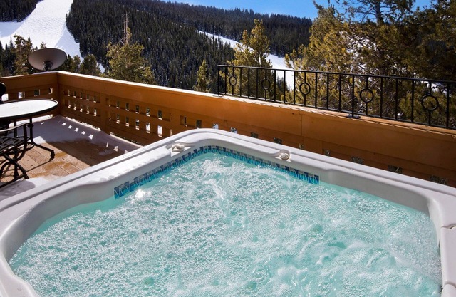 Top Vacation Location | Laptop-friendly